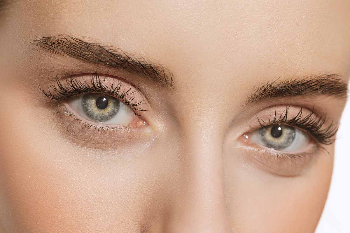 Deciding the Right Time: Choosing the Best Age for Blepharoplasty